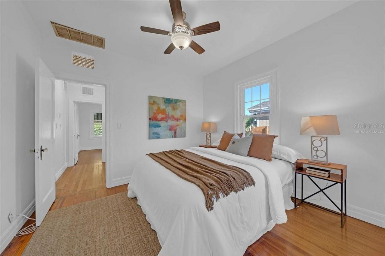 943 Queen Street N, Saint Petersburg, FL 33713 Photo