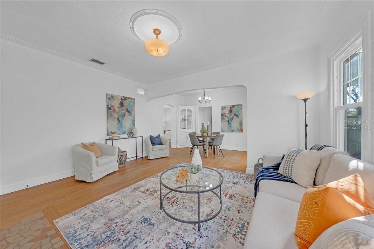 943 Queen Street N, Saint Petersburg, FL 33713 Photo