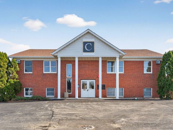 1430 Dekalb Avenue , Unit B, Sycamore, IL 60178