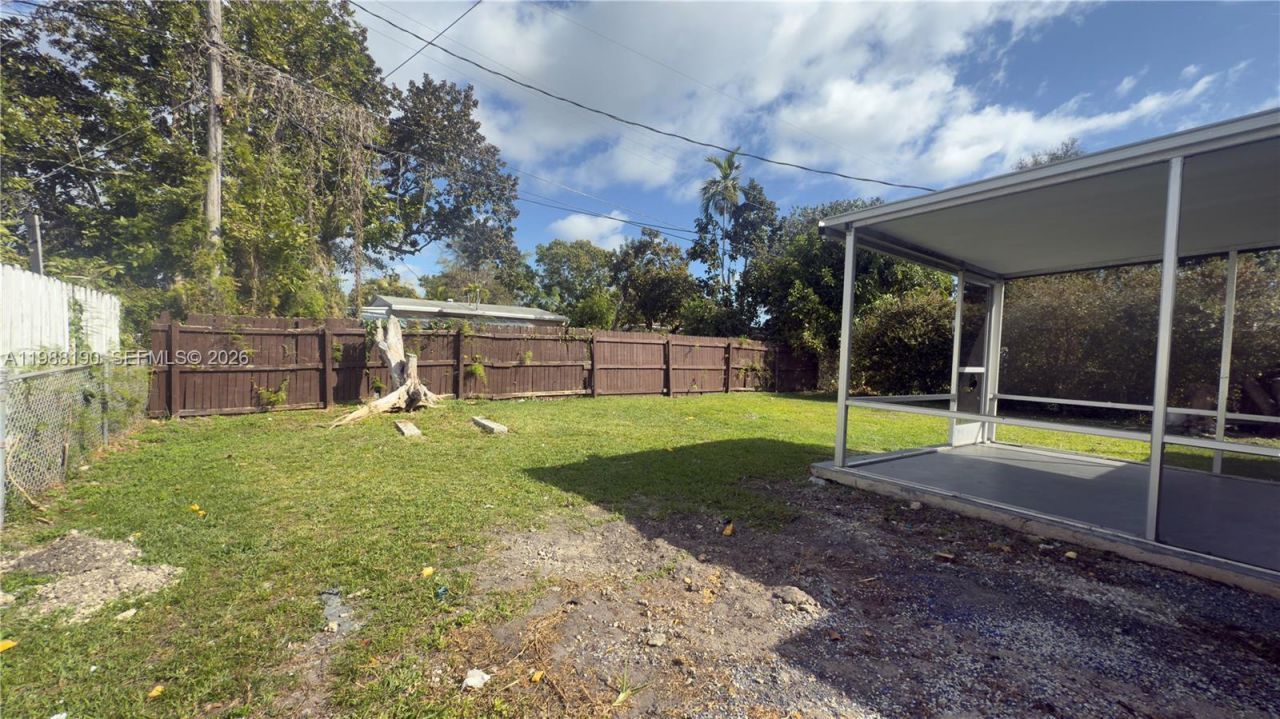 1411 NE 155th Ter, Unit 1411, North Miami Beach, FL 33162 Photo