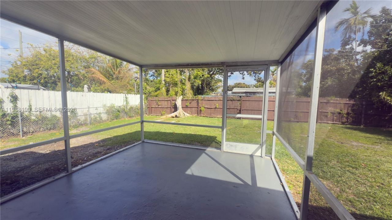 1411 NE 155th Ter, Unit 1411, North Miami Beach, FL 33162 Photo