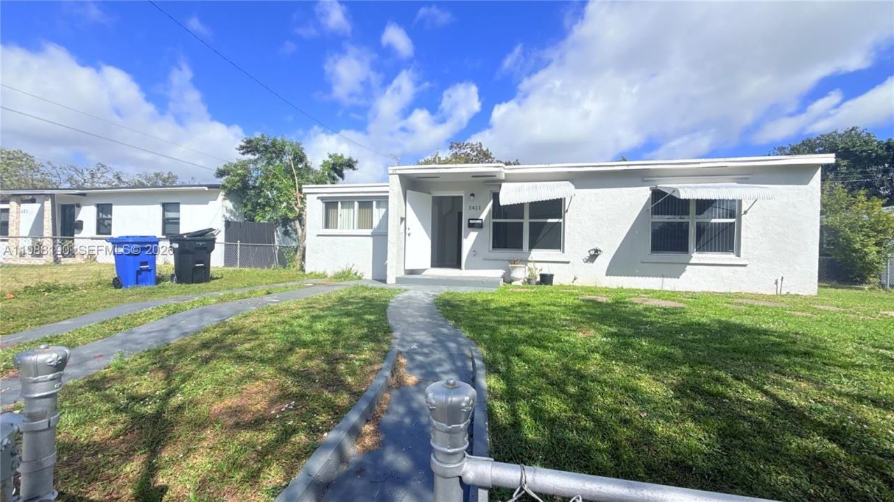 1411 NE 155th Ter, Unit 1411, North Miami Beach, FL 33162 Photo