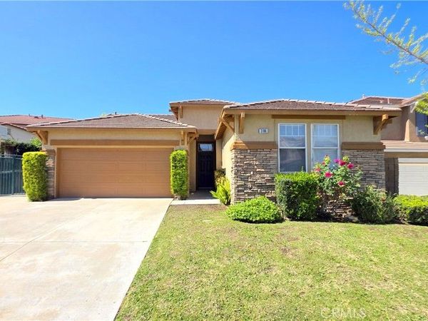 3196 Hannover Street, Corona, CA 92882