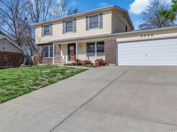 5545 Dantonaire Place, St Louis, MO 63128
