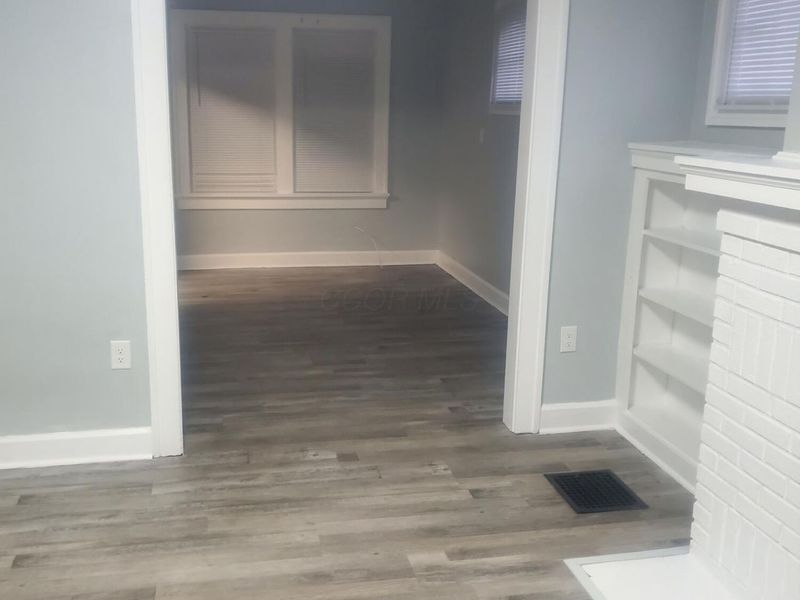 1065-1067 S Ohio Avenue, Columbus, OH 43206 Photo 2