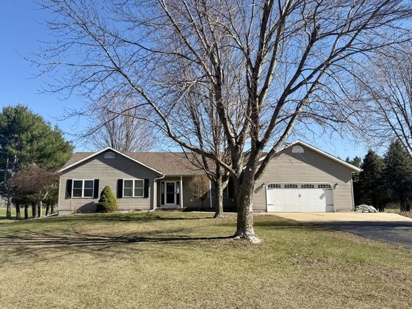 20922 Cattail Road, Fulton, IL 61252