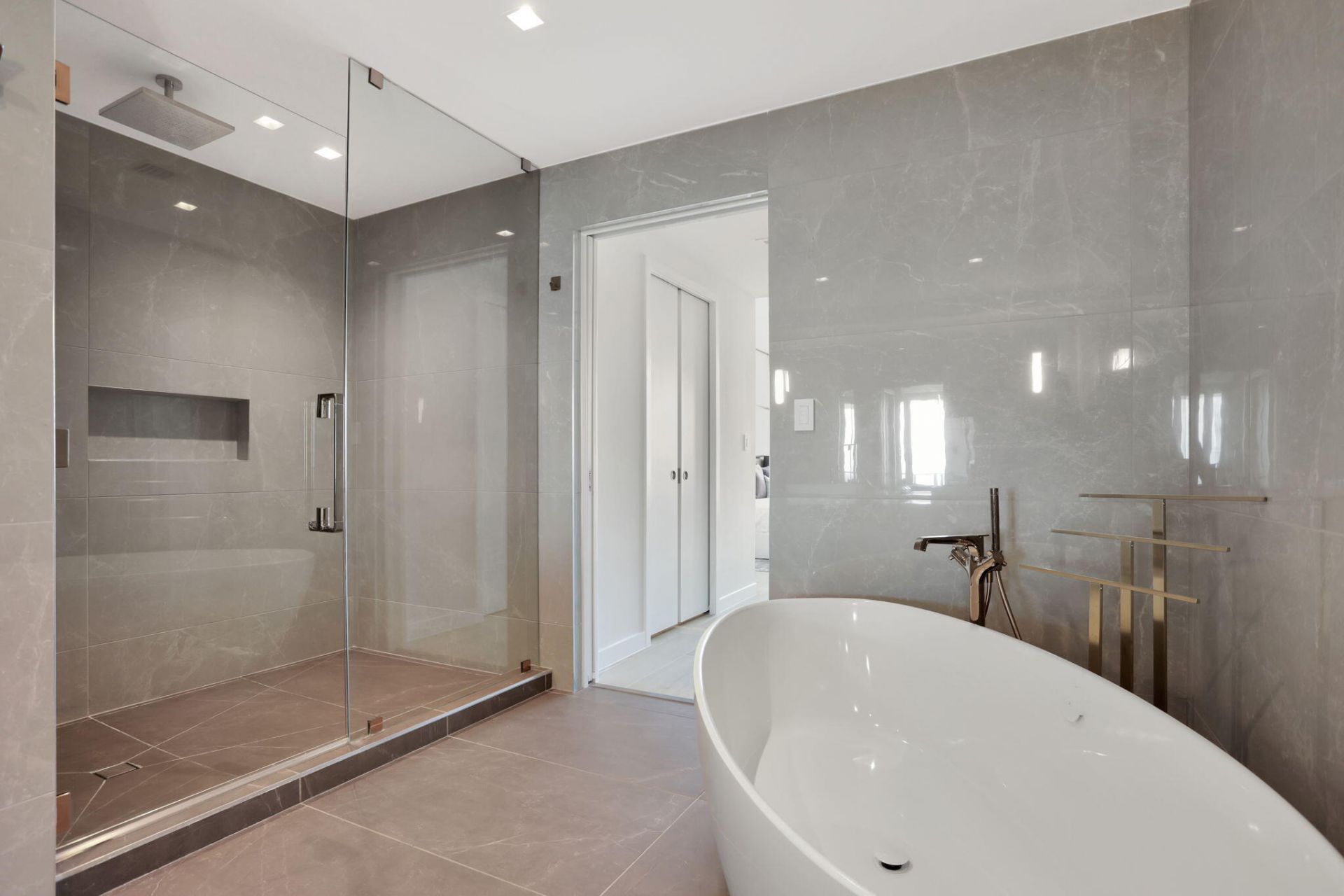 1116 N Ocean Boulevard, Unit 1102, Pompano Beach, FL 33062 Photo