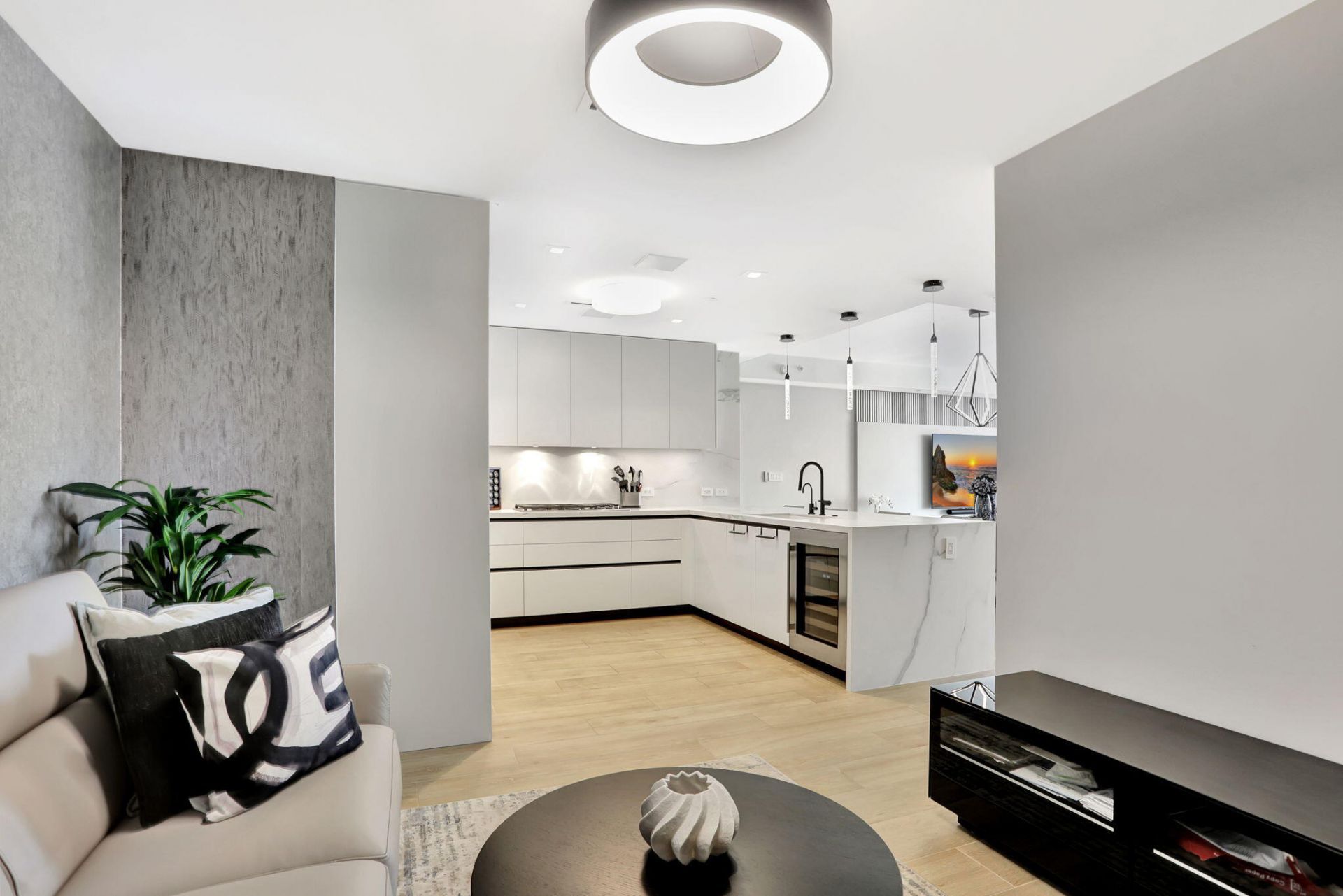 1116 N Ocean Boulevard, Unit 1102, Pompano Beach, FL 33062 Photo