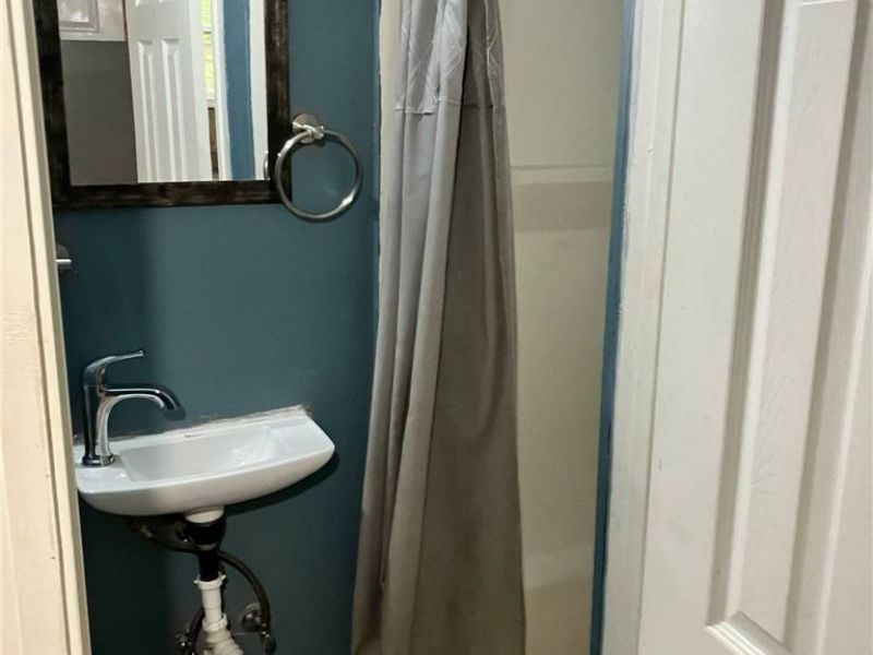 3706 E 57th Street, Cleveland, OH 44105 Photo 5