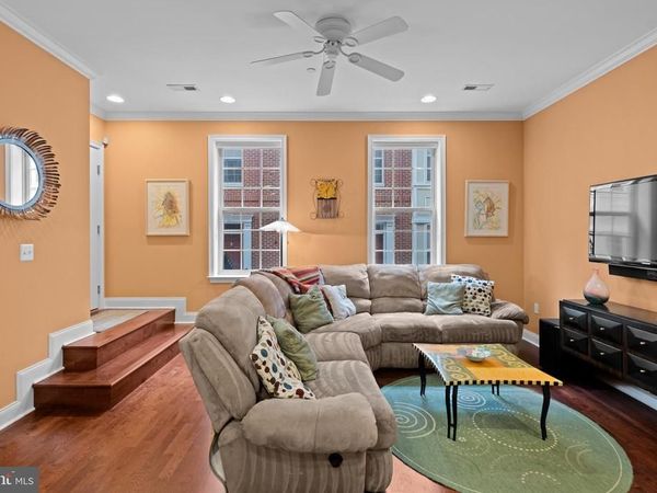 304 CAPTAINS WAY, PHILADELPHIA, PA 19146