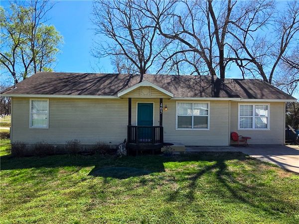 465 Greene Street , Pea Ridge, AR 72751