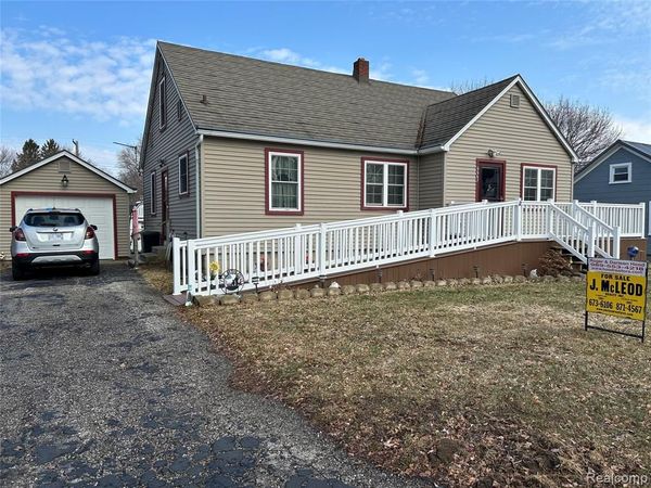 6667 Houghton Street, Cass City Vlg, MI 48726