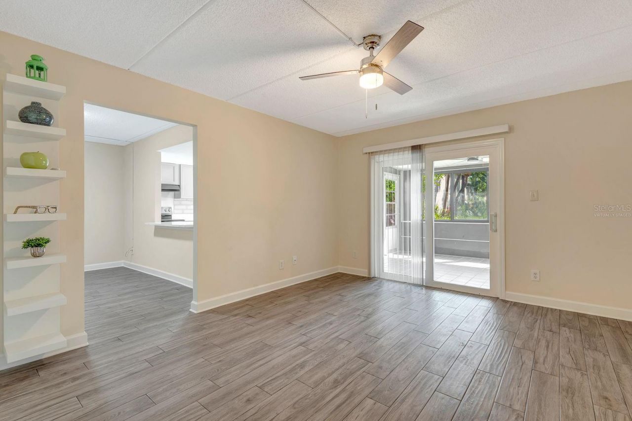 1122 84th Terrace N, Unit A, Saint Petersburg, FL 33702 Photo