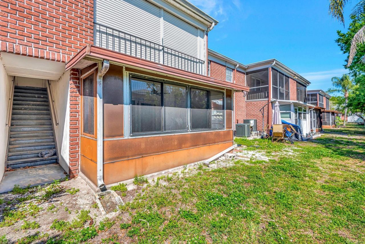 1122 84th Terrace N, Unit A, Saint Petersburg, FL 33702 Photo