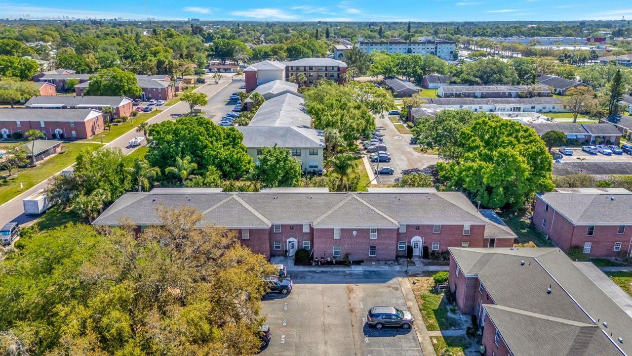 1122 84th Terrace N, Unit A, Saint Petersburg, FL 33702 Photo