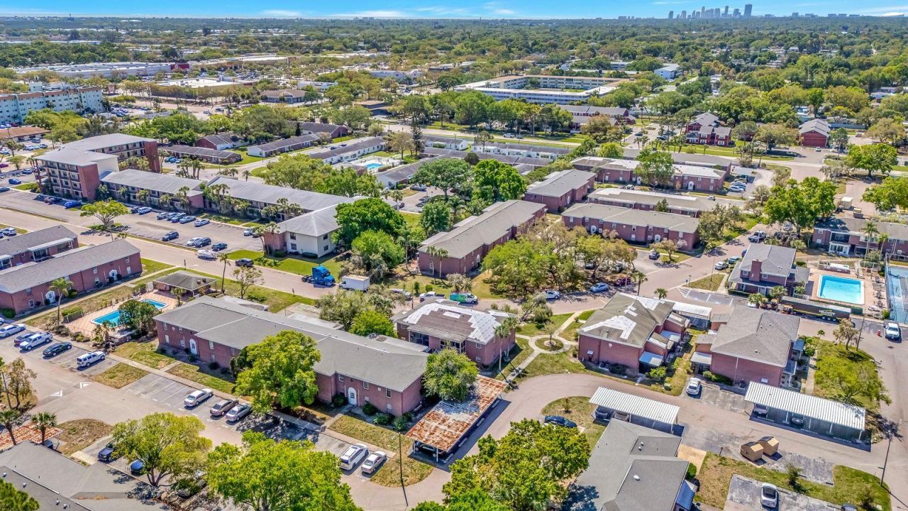 1122 84th Terrace N, Unit A, Saint Petersburg, FL 33702 Photo