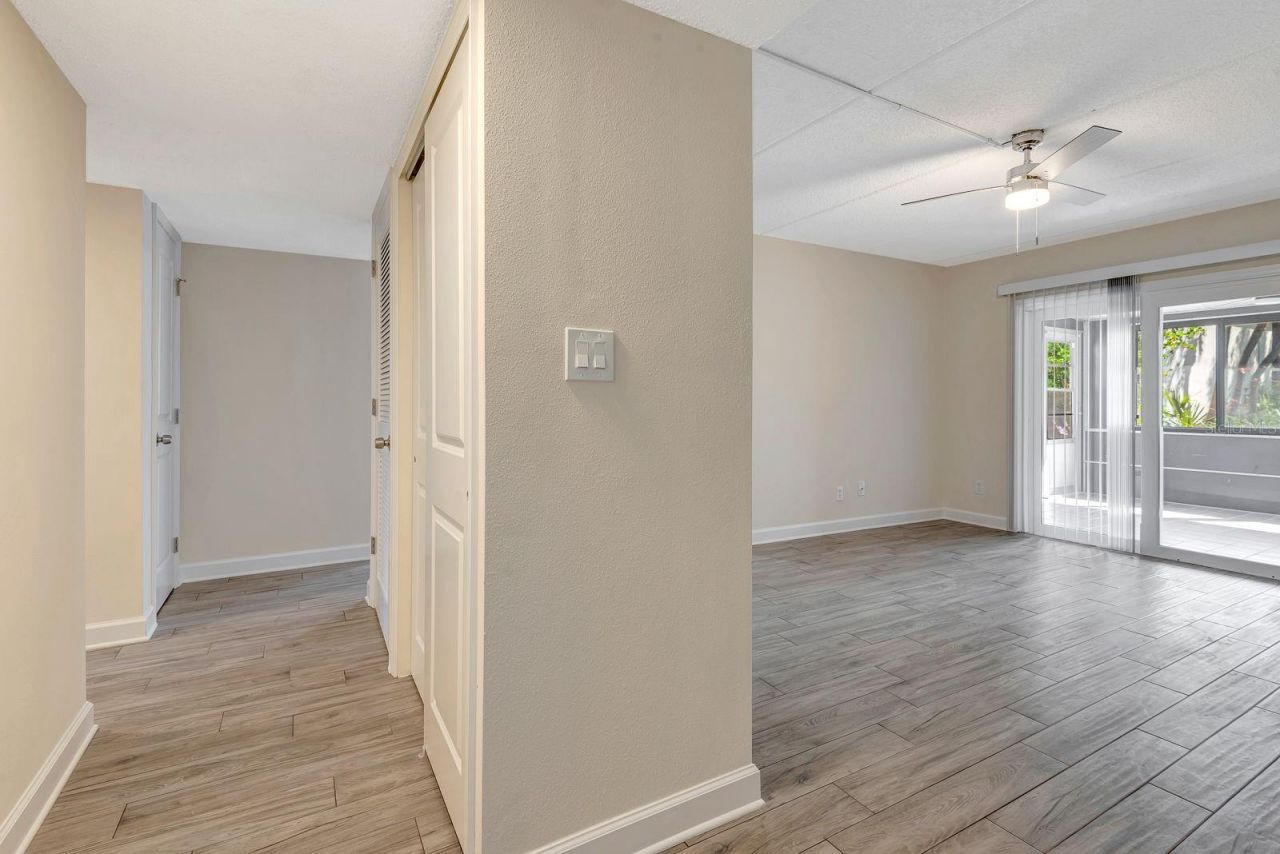 1122 84th Terrace N, Unit A, Saint Petersburg, FL 33702 Photo