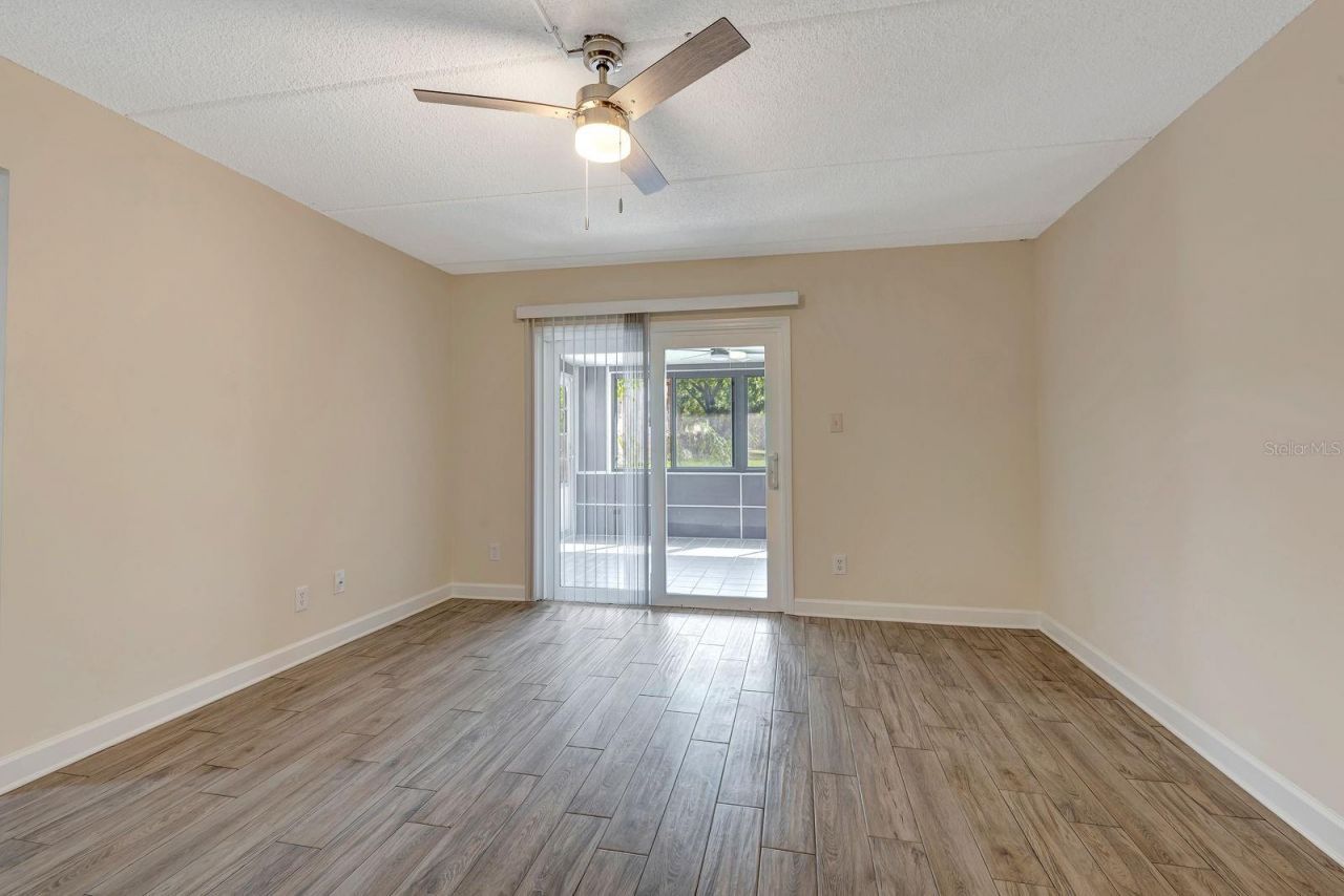 1122 84th Terrace N, Unit A, Saint Petersburg, FL 33702 Photo