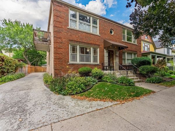 1038 Superior Street , Unit 1W, Oak Park, IL 60302