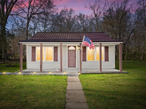 1595 Old Dover Rd , Clarksville, TN 37042