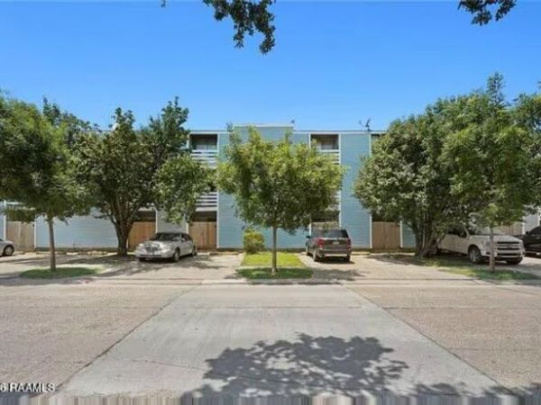 4218 Hessmer Avenue , Unit Apt 306, Metairie, LA 70002