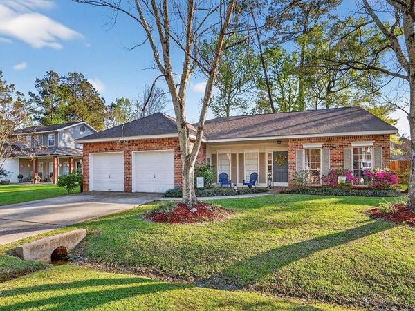 816 MCCRUICE Street , Mandeville, LA 70448