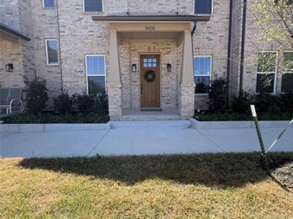 8032 Thomas Crossing, North Richland Hills, TX 76180