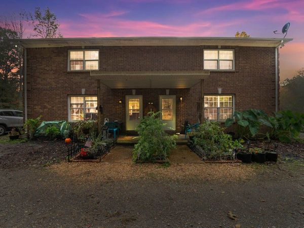 10116 Sneed Pt, Lyles, TN 37098