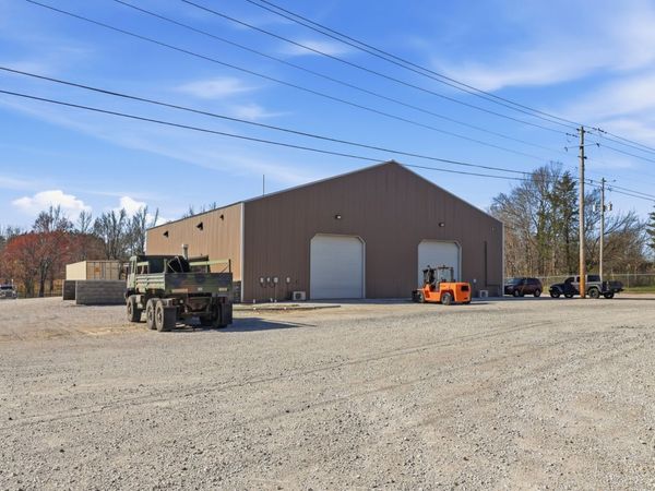 1018 Abiff Rd , Bon Aqua, TN 37025