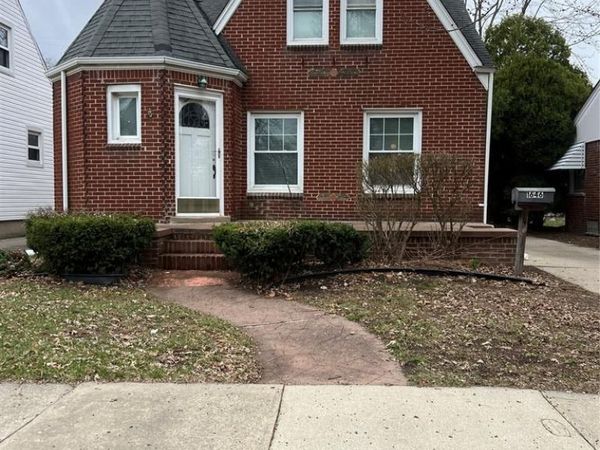 1646 21st Street, Wyandotte, MI 48192