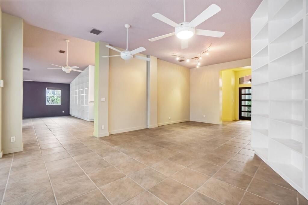 2534 Egret Lake Drive, Greenacres, FL 33413 Photo