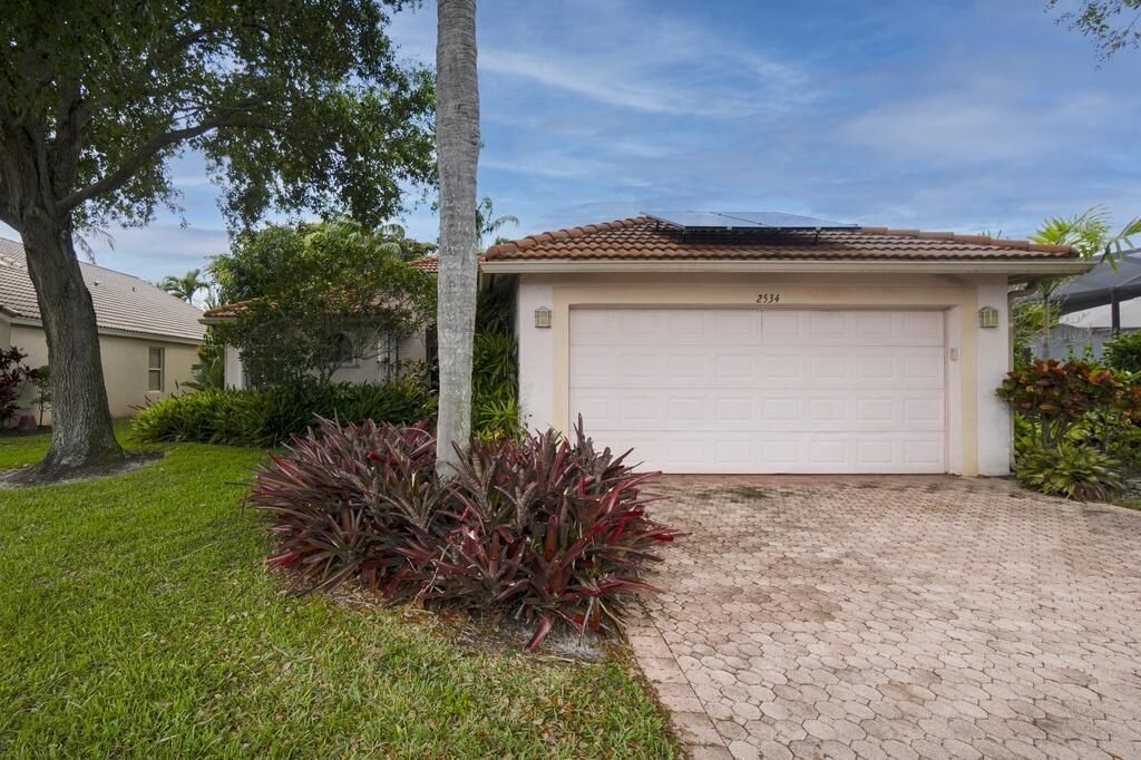 2534 Egret Lake Drive, Greenacres, FL 33413 Photo