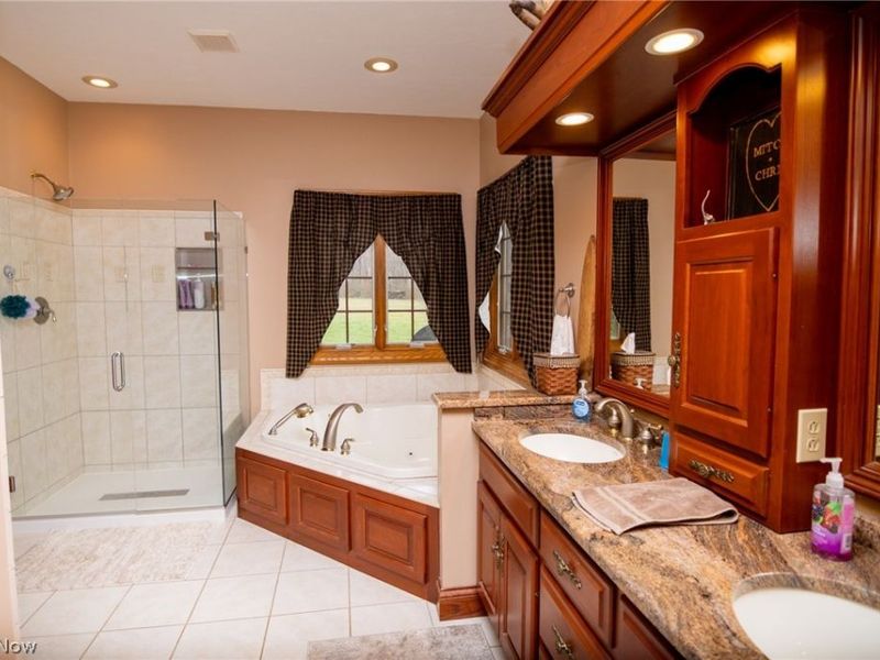 44290 Denise Lane, Saint Clairsville, OH 43950 Photo 12