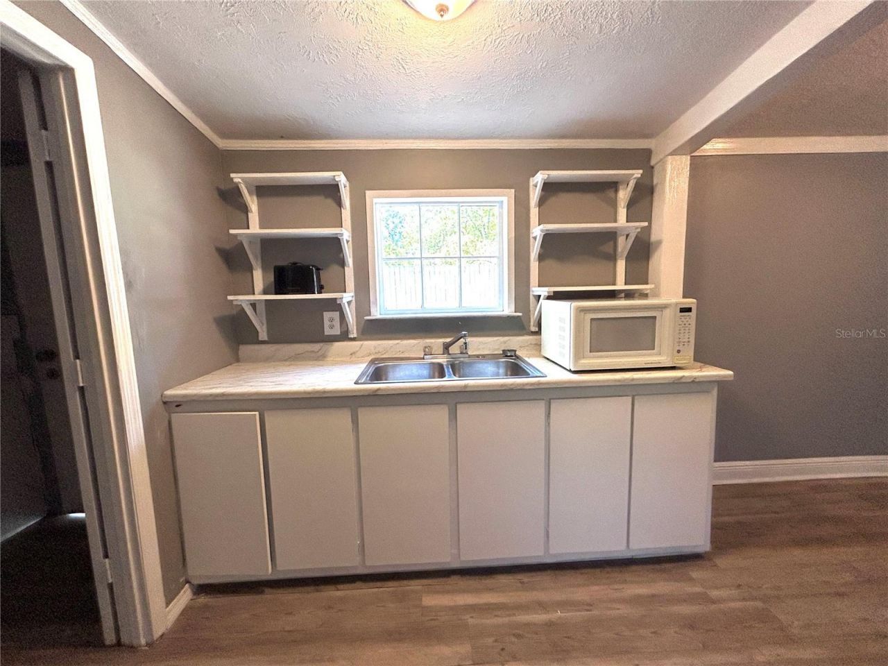 10638 Bay Hills Circle, Thonotosassa, FL 33592 Photo