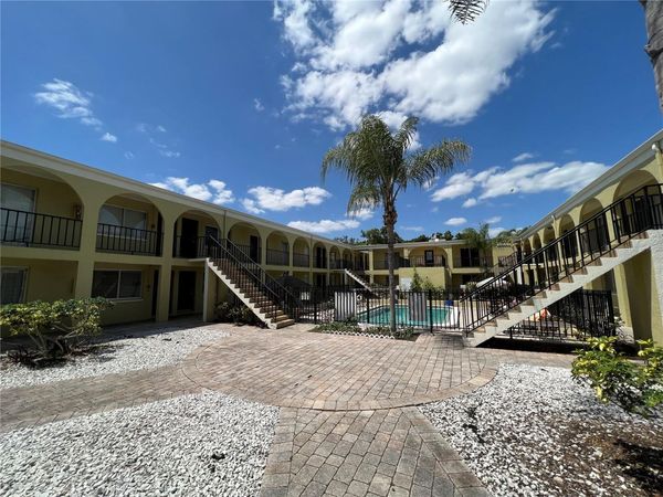 3206 W AZEELE STREET, Unit 100, TAMPA, FL 33609