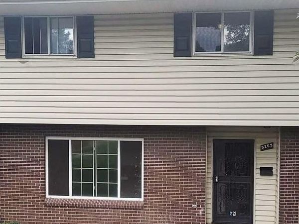 9209 E Nassau Avenue , Denver, CO 80237