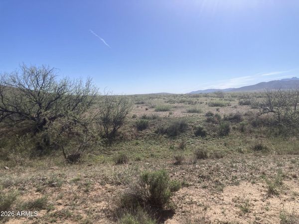 324 N Unmarked Road, Unit 324, Willcox, AZ 85643