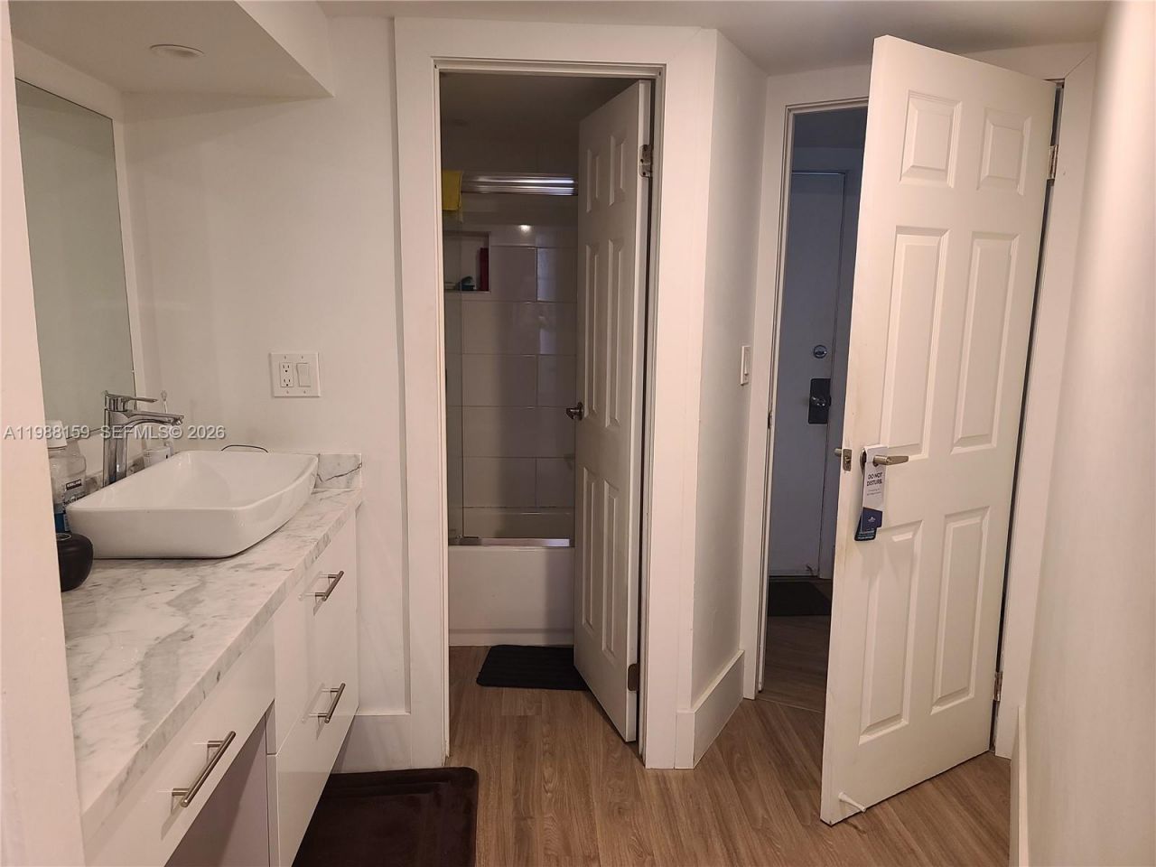 3475 N Country Club Dr , Unit 202, Aventura, FL 33180 Photo