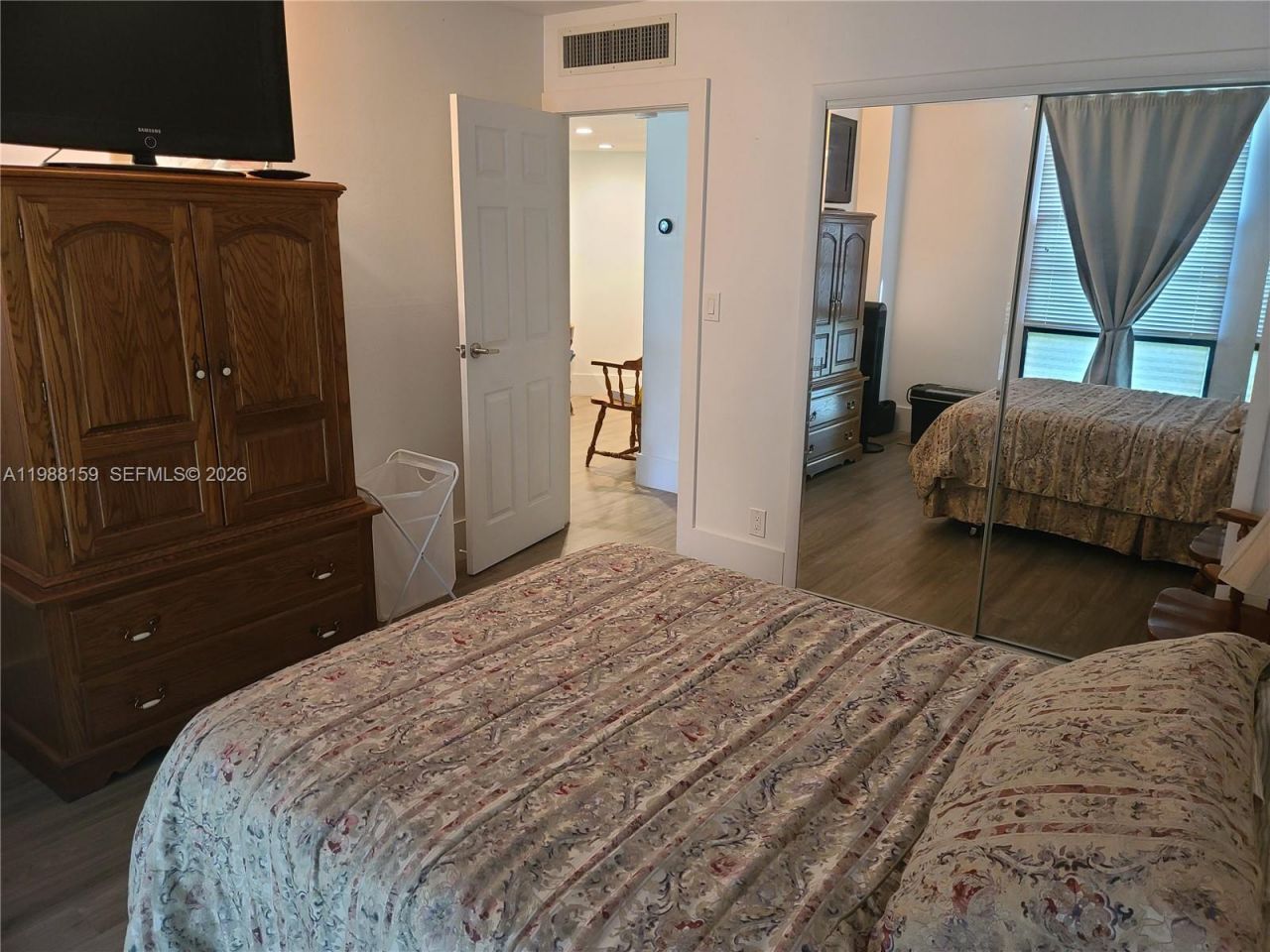 3475 N Country Club Dr , Unit 202, Aventura, FL 33180 Photo