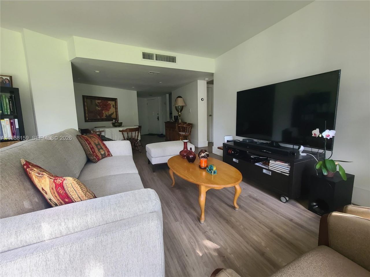 3475 N Country Club Dr , Unit 202, Aventura, FL 33180 Photo