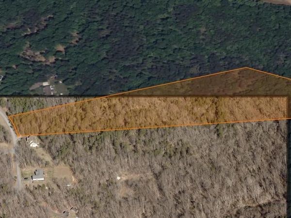 00 INDIAN TRACE TRL, Unit 12, UNIONVILLE, VA 22567