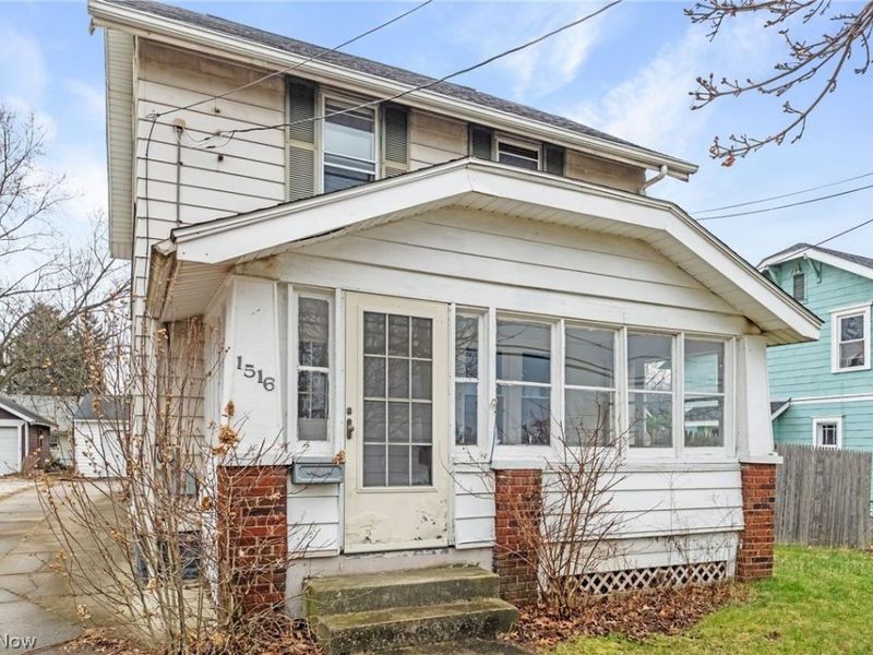 1516 Newton Street, Akron, OH 44305 Photo 1