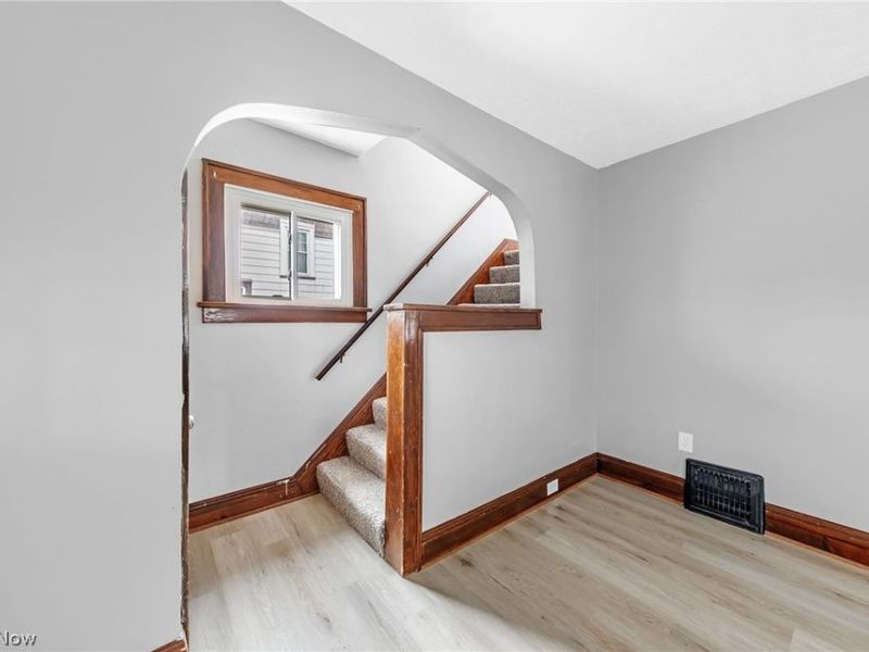 1516 Newton Street, Akron, OH 44305 Photo 14