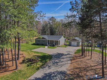 2765 Three Bridge Road, Powhatan, VA 23139