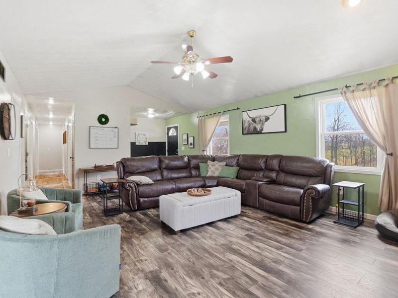 4190 Township Road 143 NE, Somerset, OH 43783 Photo 10