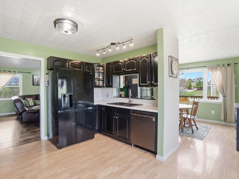 4190 Township Road 143 NE, Somerset, OH 43783 Photo 13