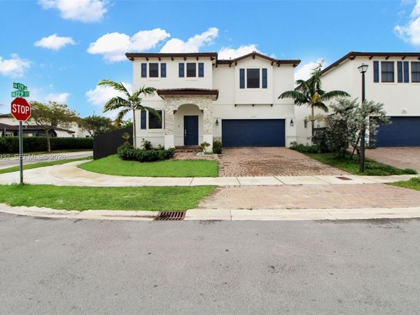 12900 SW 229th St, Miami, FL 33170
