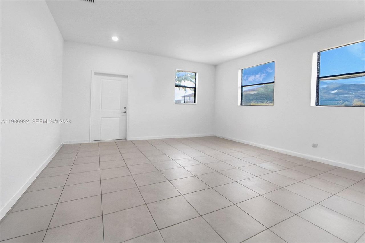 12900 SW 229th St, Miami, FL 33170 Photo