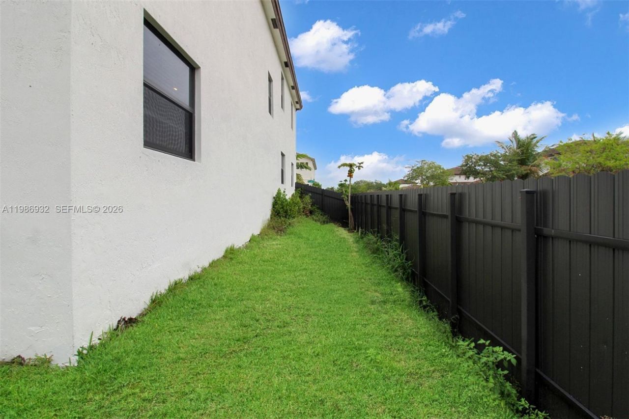 12900 SW 229th St, Miami, FL 33170 Photo