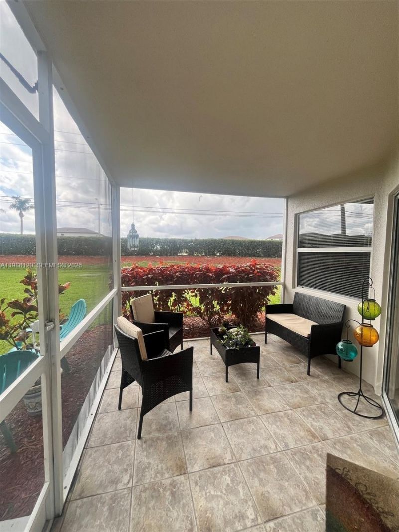 2243 SE 27th Dr, Unit 103-D, Homestead, FL 33035 Photo